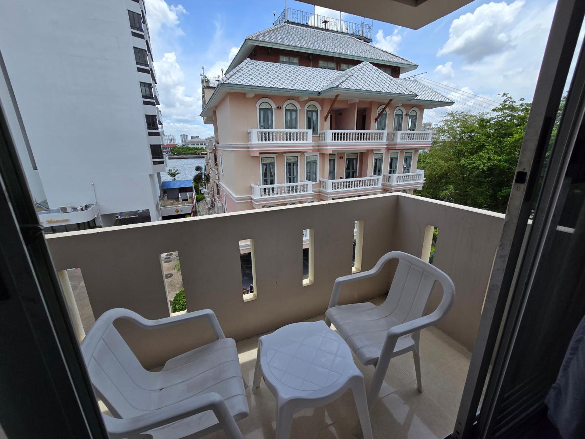 Bella Bella Riverview Bangkok Eksteriør bilde