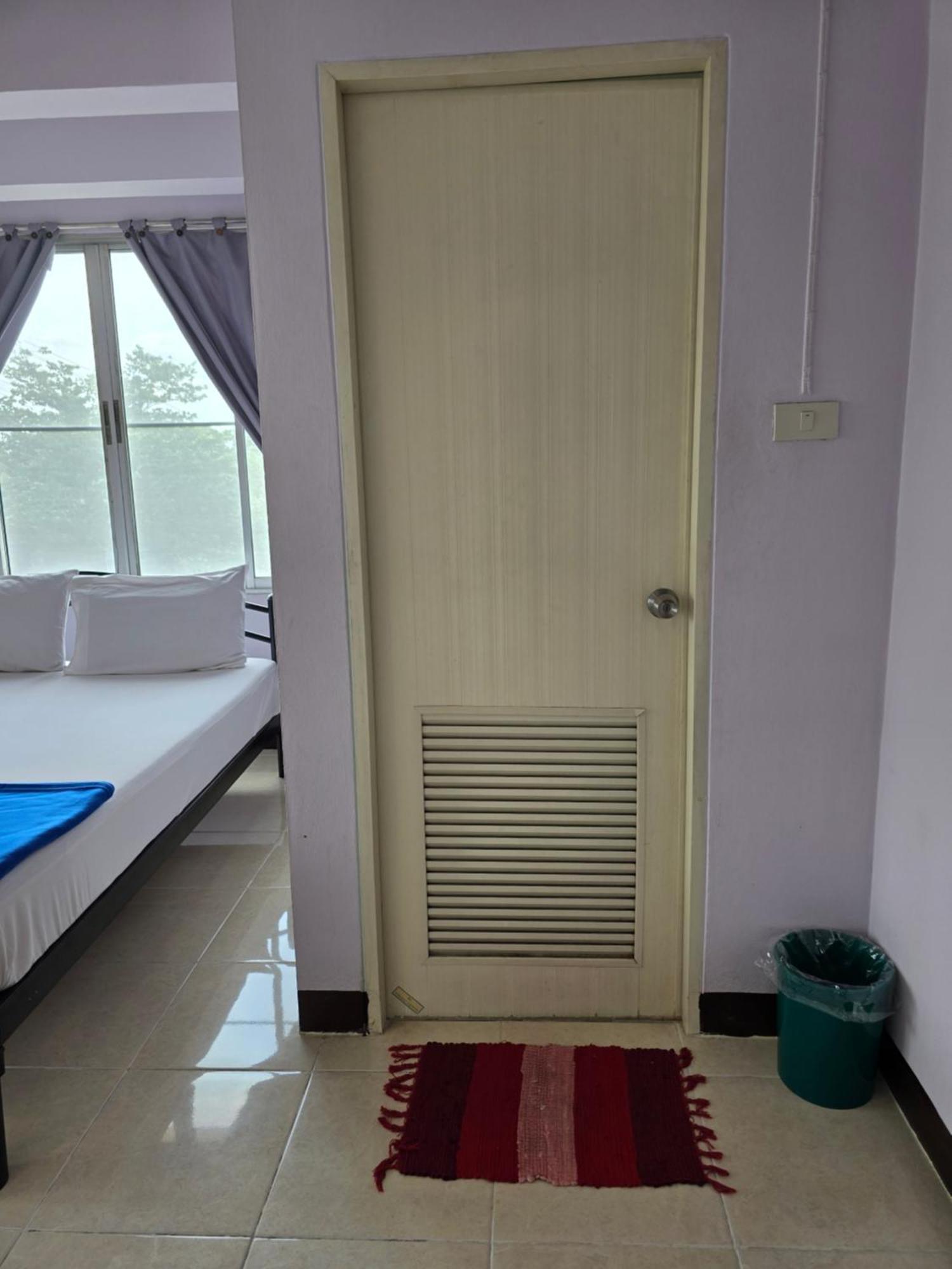 Bella Bella Riverview Bangkok Eksteriør bilde